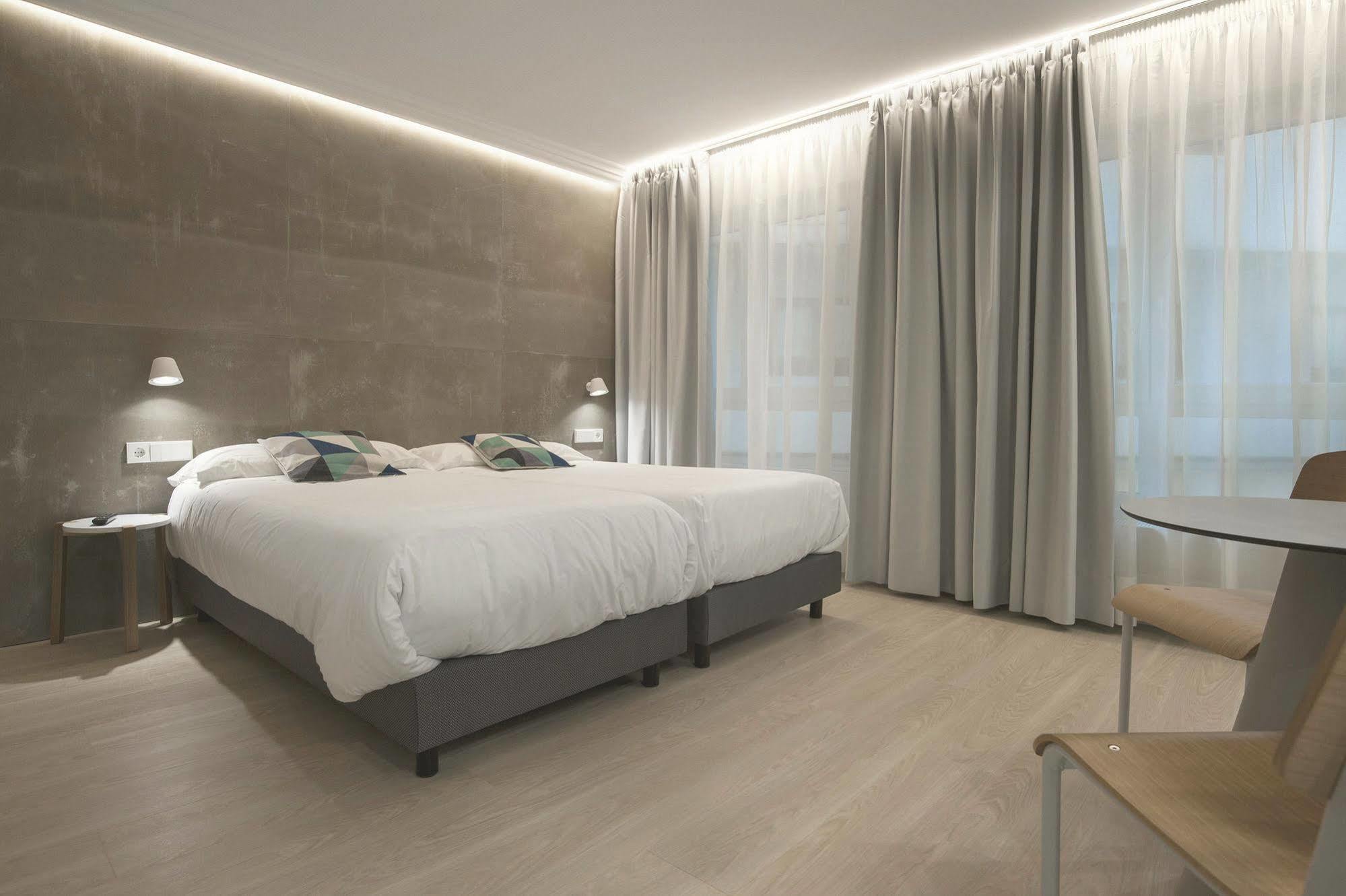 Hotel Mar Del Plata A Coruña Kültér fotó